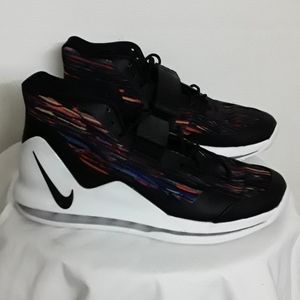 NIKE SHOES AIRMAX SZ 10.5
